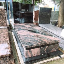 Sosnowiec - Nagrobek pojedyńczy granitowy - Aurora