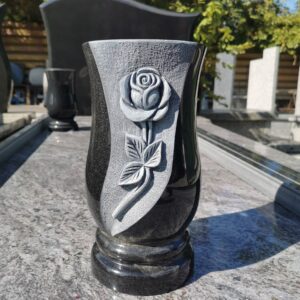 Wazon na nagrobek