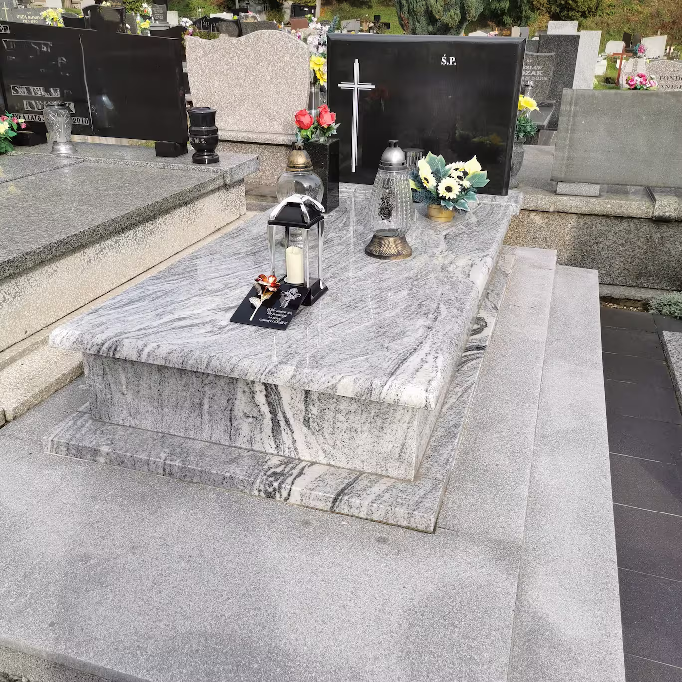 Sosnowiec - Nagrobek Pojedyńczy - Jasnoszary + czarny