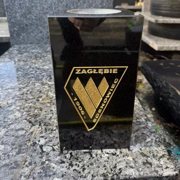 Sosnowiec Wazon - Zagłębie Sosnowiec - Wazon z grawerem